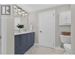 581 Lord Simcoe Court, Milton, ON L9T3B4 Photo 24