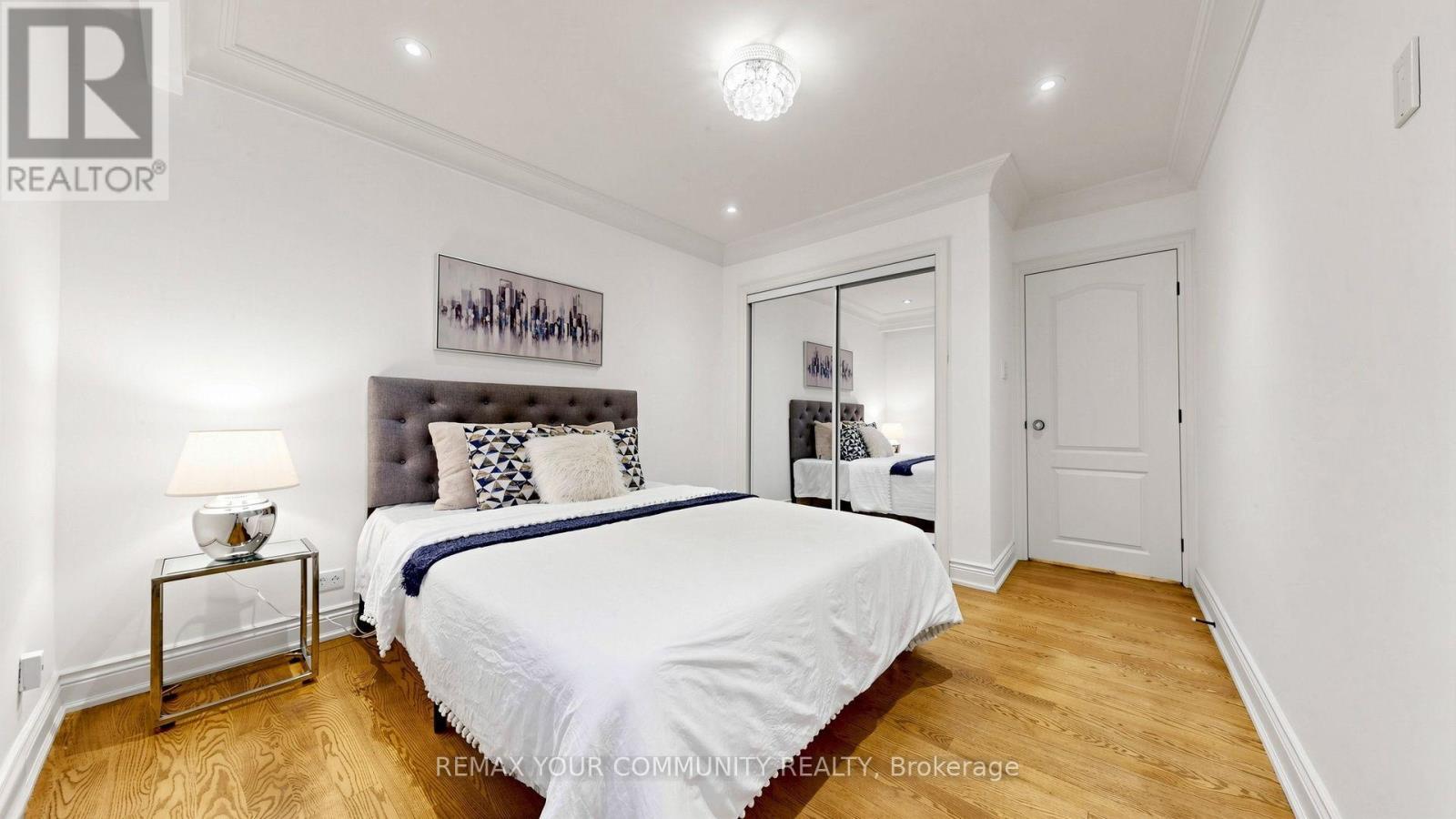 15 Colwick Drive, Toronto, ON photo 28