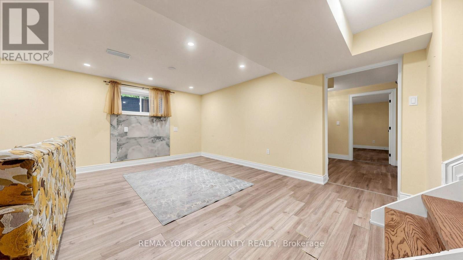 15 Colwick Drive, Toronto, ON photo 35