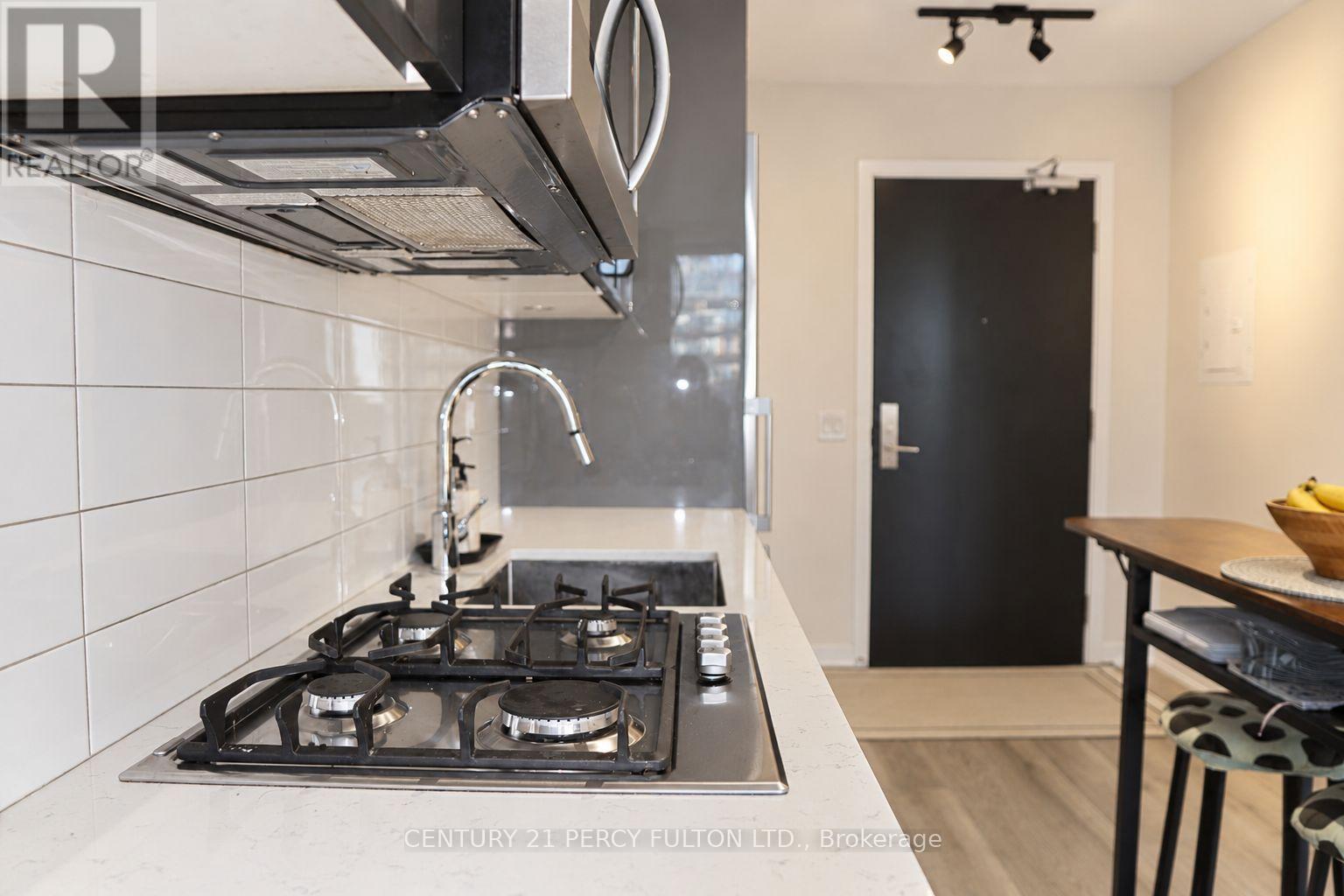 806- 55 Ontario Street, Toronto, ON photo 4