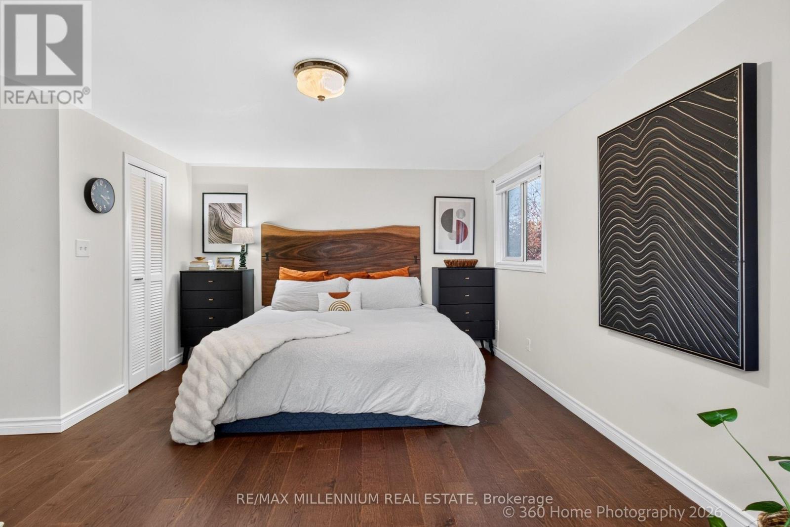 15 MARBLEMOUNT CRESCENT - 21