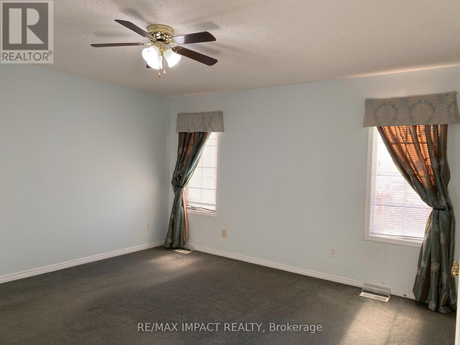 MAIN- 1452 Greenvalley Trail, Oshawa, ON photo 9