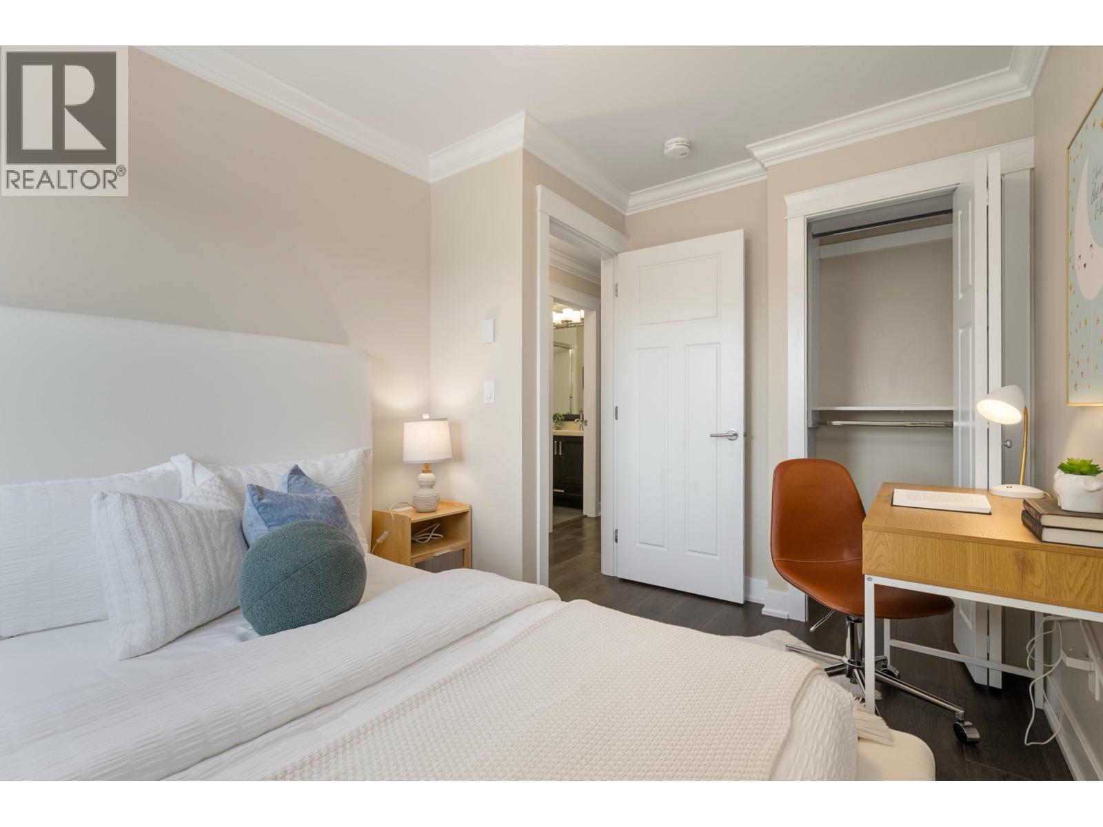 Photo of 14 6033 WILLIAMS ROAD 20