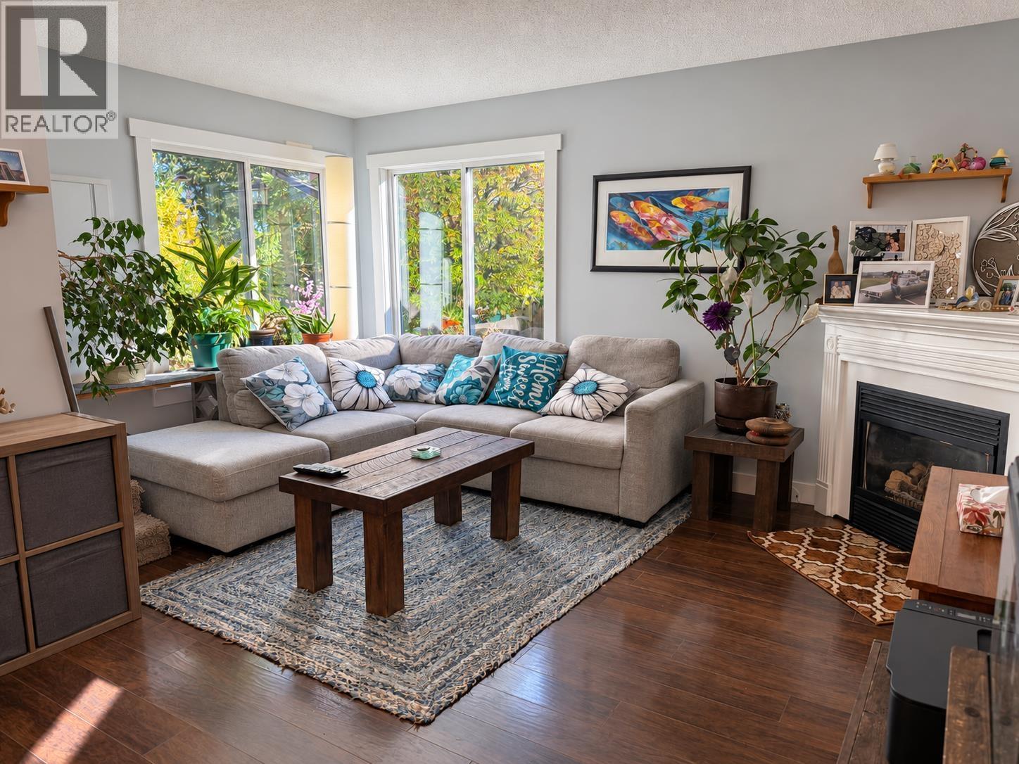 Photo of 835 NORTH ROAD 3