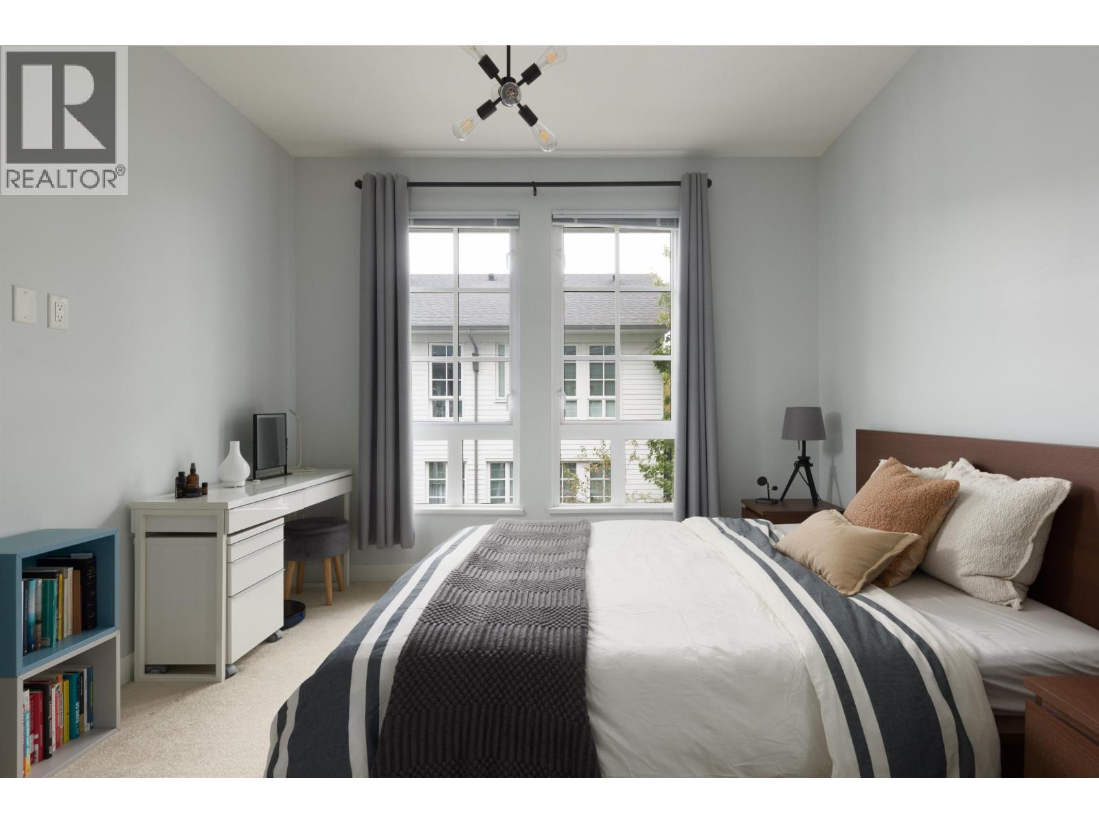 Photo of 136 528 FOSTER AVENUE 18