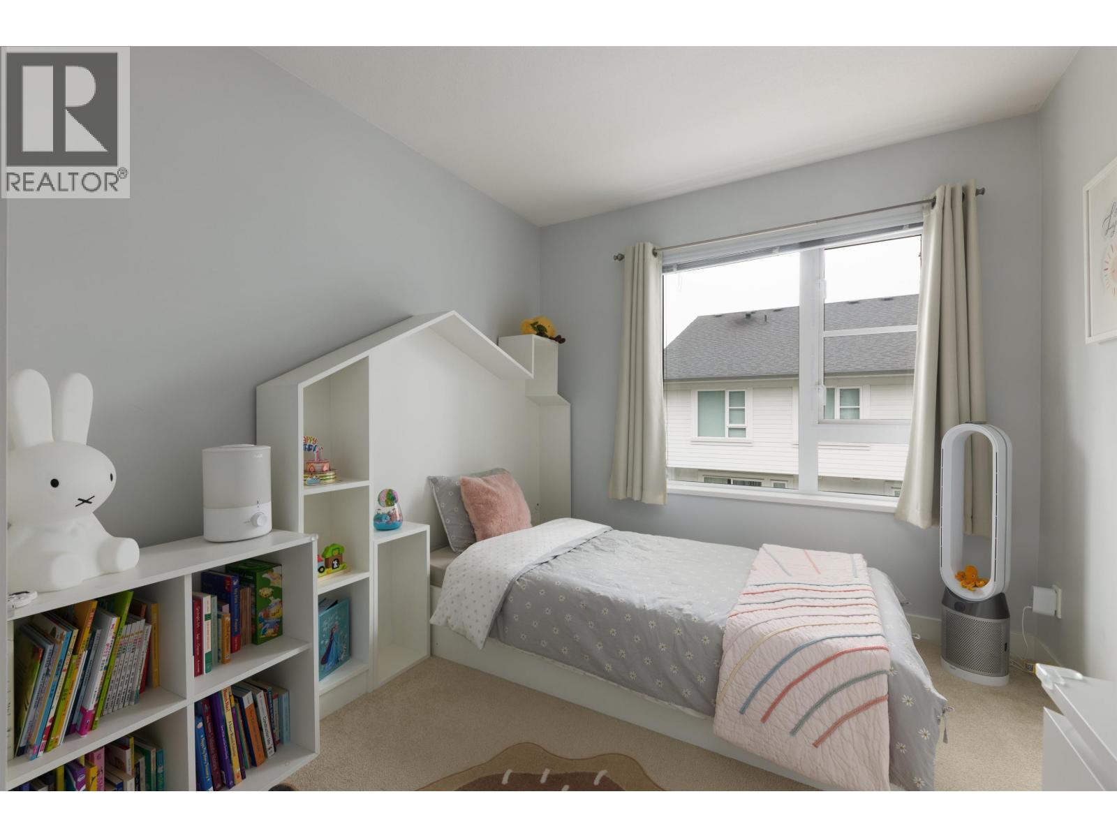 Photo of 136 528 FOSTER AVENUE 21