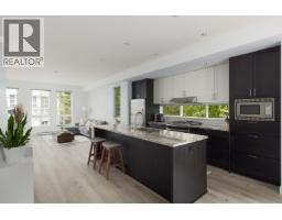 136 528 Foster Avenue, Coquitlam, BC V3J0E3 Photo 9