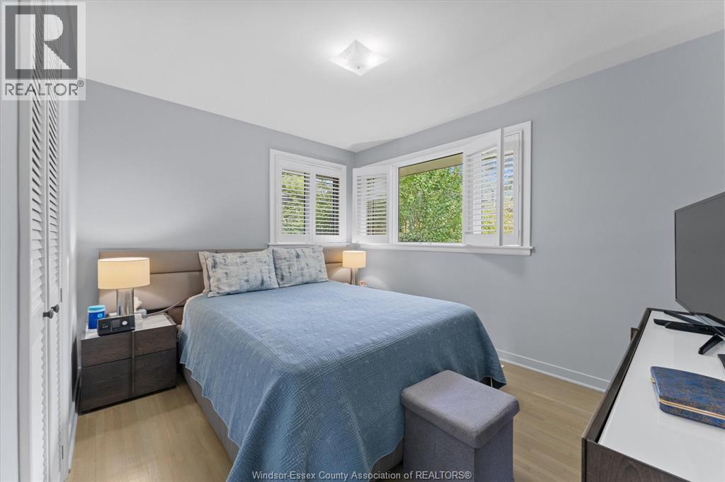 730 Champlain DRIVE - 16