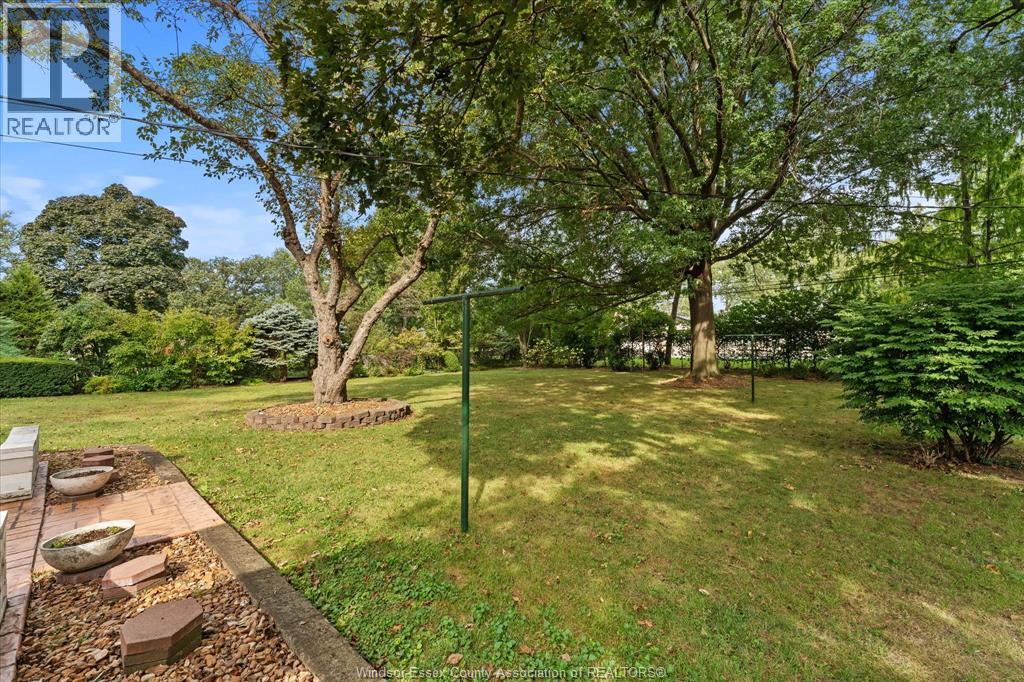 730 Champlain DRIVE - 22