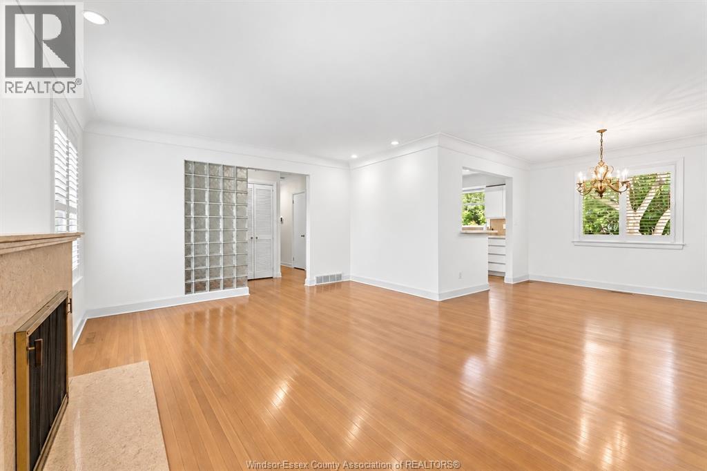 730 Champlain DRIVE - 7