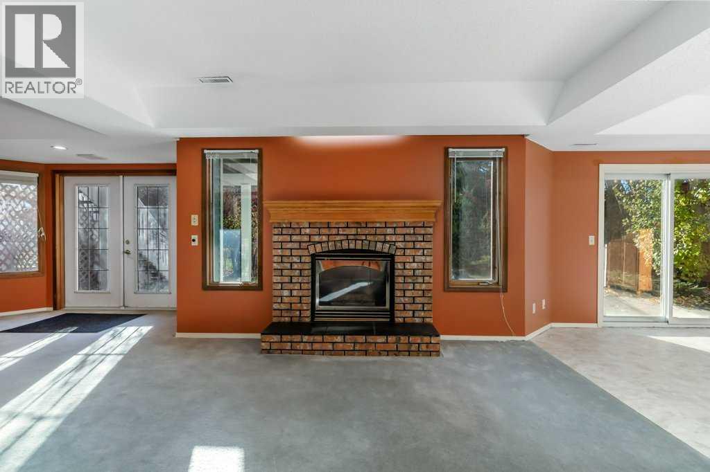 70 Riverview Circle, Cochrane — photo 31