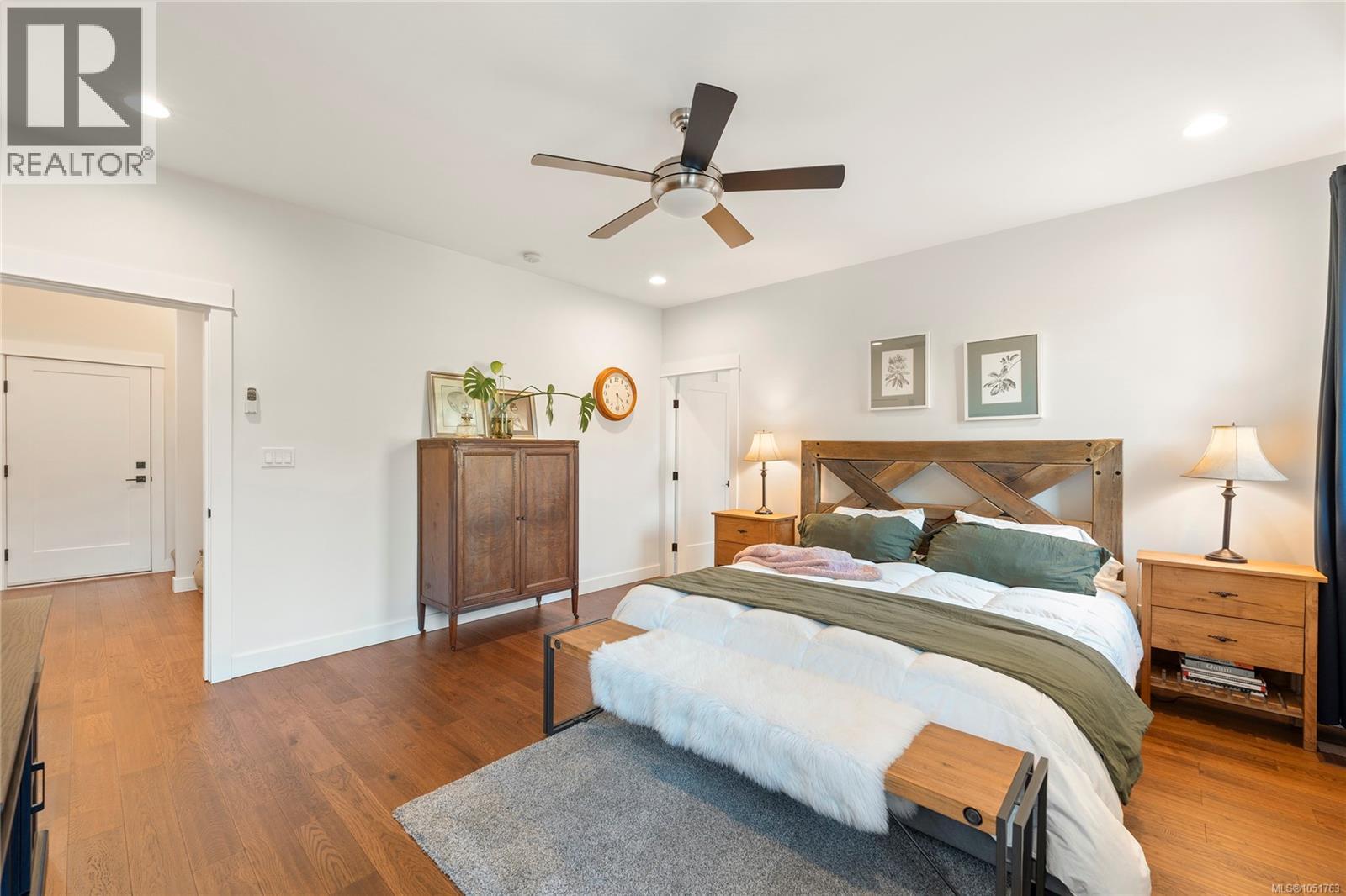 7371 Lakefront Dr - 24