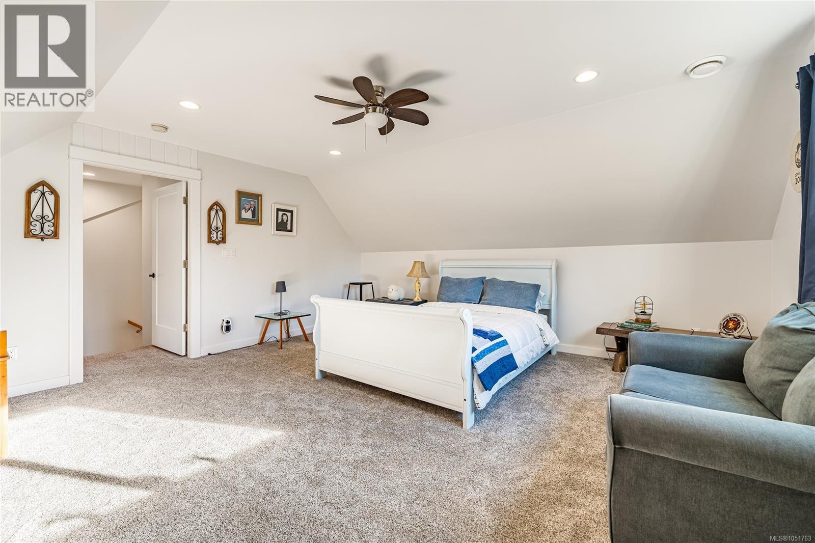 7371 Lakefront Dr - 43