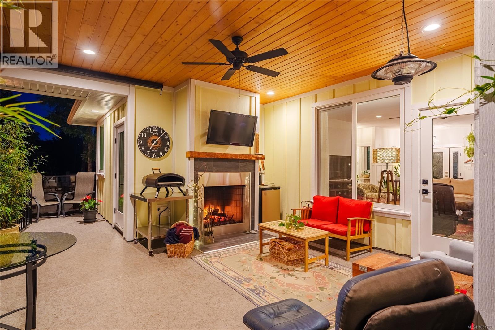 7371 Lakefront Dr - 48