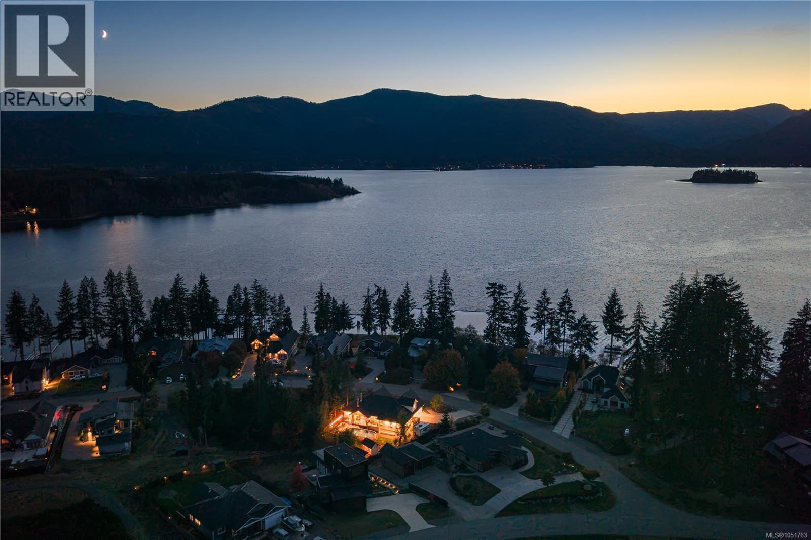 7371 Lakefront Dr - 67