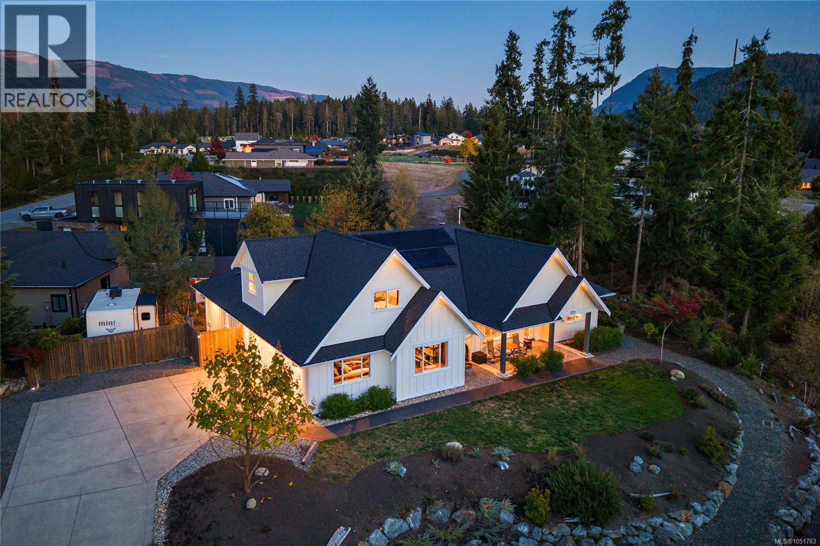 7371 Lakefront Dr - 70