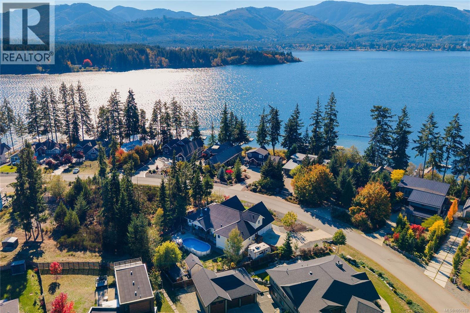 7371 Lakefront Dr - 75
