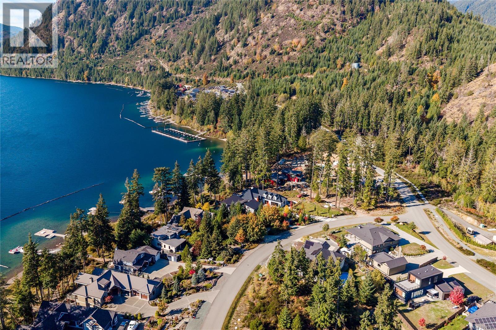 7371 Lakefront Dr - 76