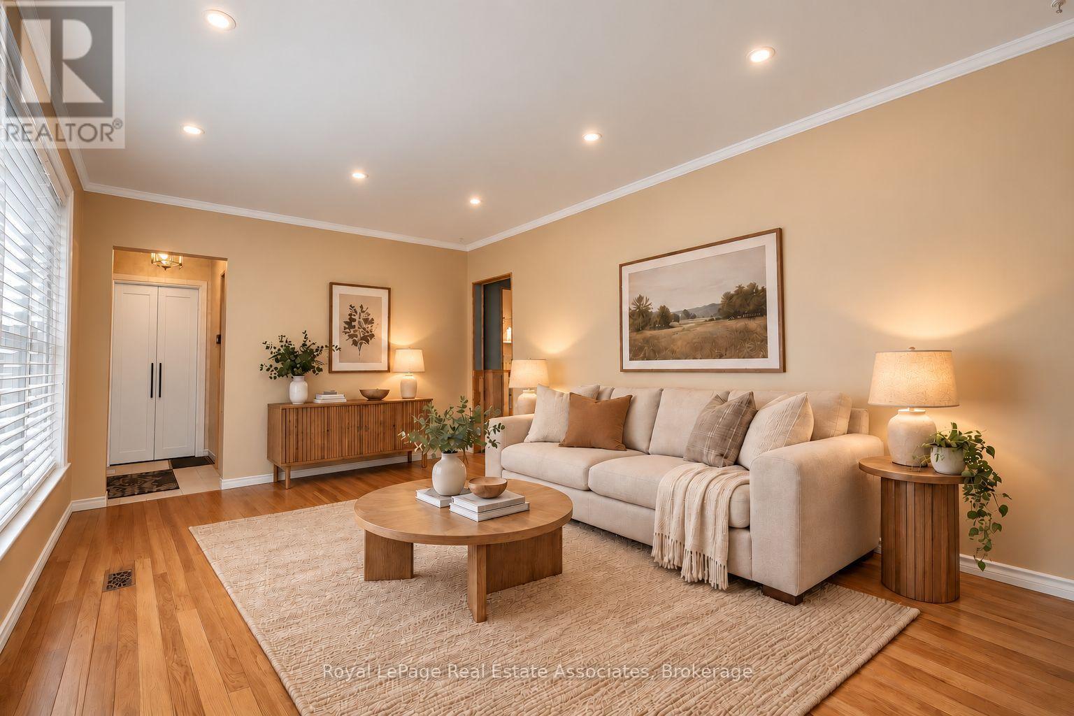 68 Allenby Avenue, Toronto, ON photo 11