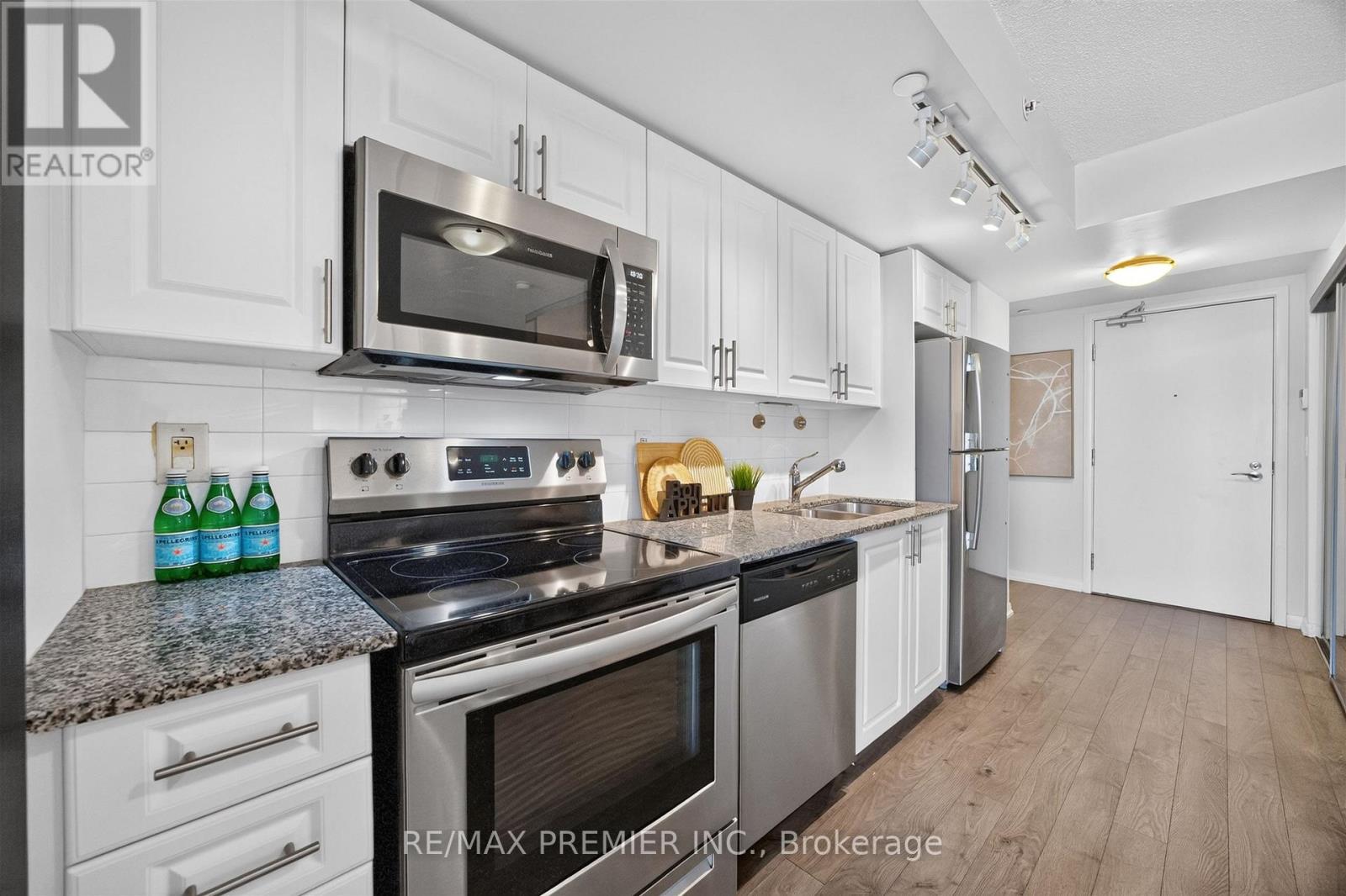 704- 3091 Dufferin Street, Toronto, ON photo 9