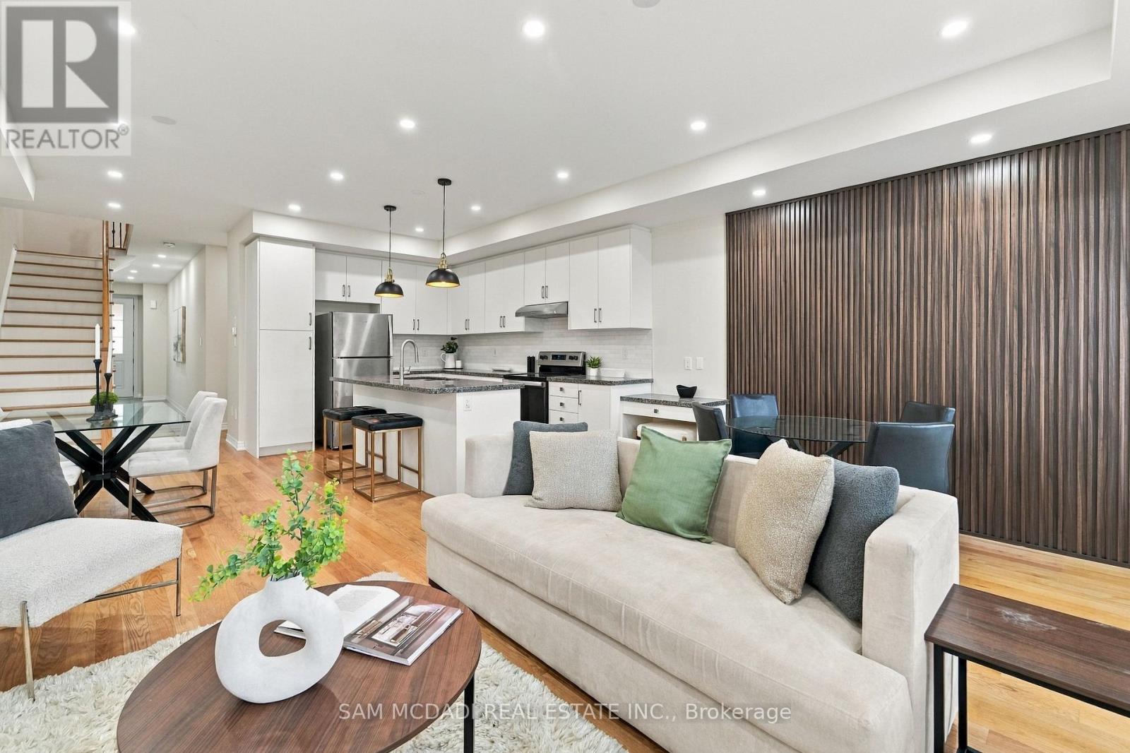 2076 Coppenwood Common, Burlington, ON photo 9