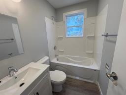 208 Notre Dame Street, Winnipeg, MB R2H0C3 Photo 10
