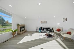 Recreation room - 244 Rochester Avenue, Winnipeg, MB R3T3W2 Photo 7