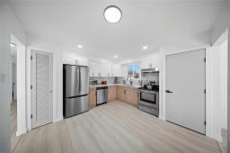 244 Rochester Avenue, Winnipeg, MB R3T3W2 Photo 10
