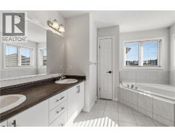 13 Crawford Place, Paris, ON N3L0A6 Photo 38