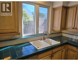 Kitchen - 3515 Sandwich Street, Windsor, ON N9C1B6 Photo 9
