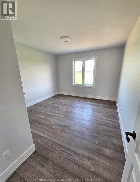 4434 BELMONT, Comber — photo 10
