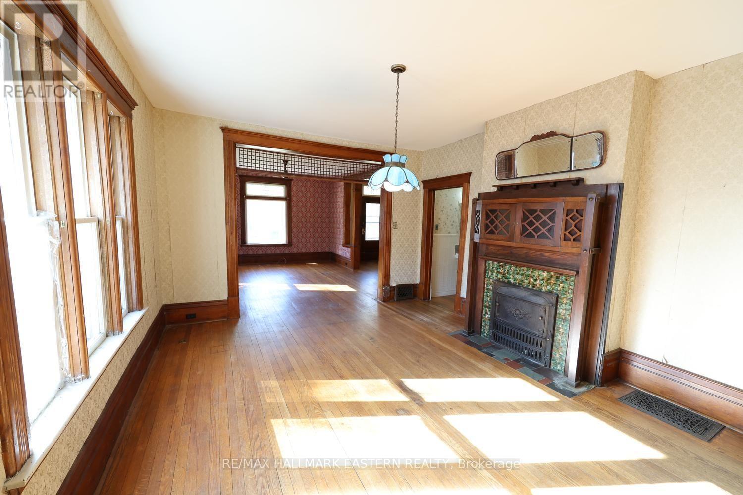 49 Booth Street North, Trent Hills, ON photo 5