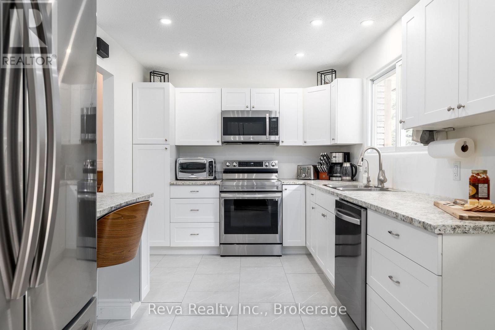89 STEWART ROAD - 6