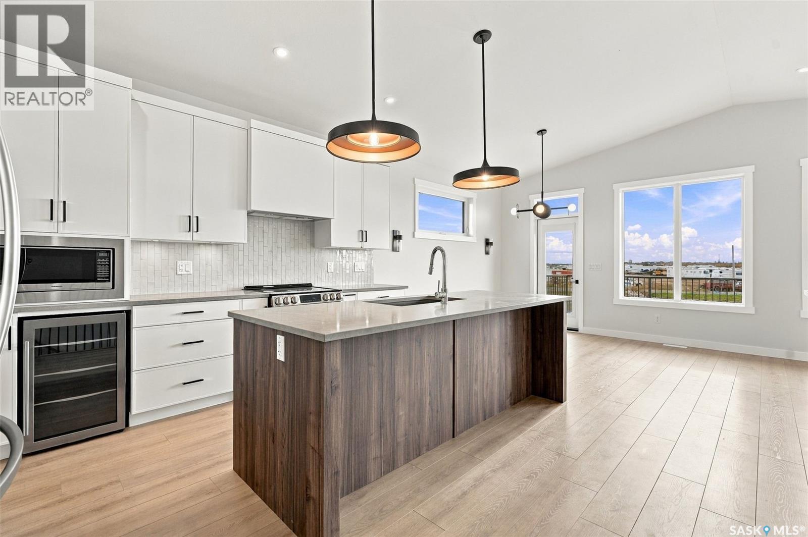 151 Nazarali WAY, Saskatoon — photo 5