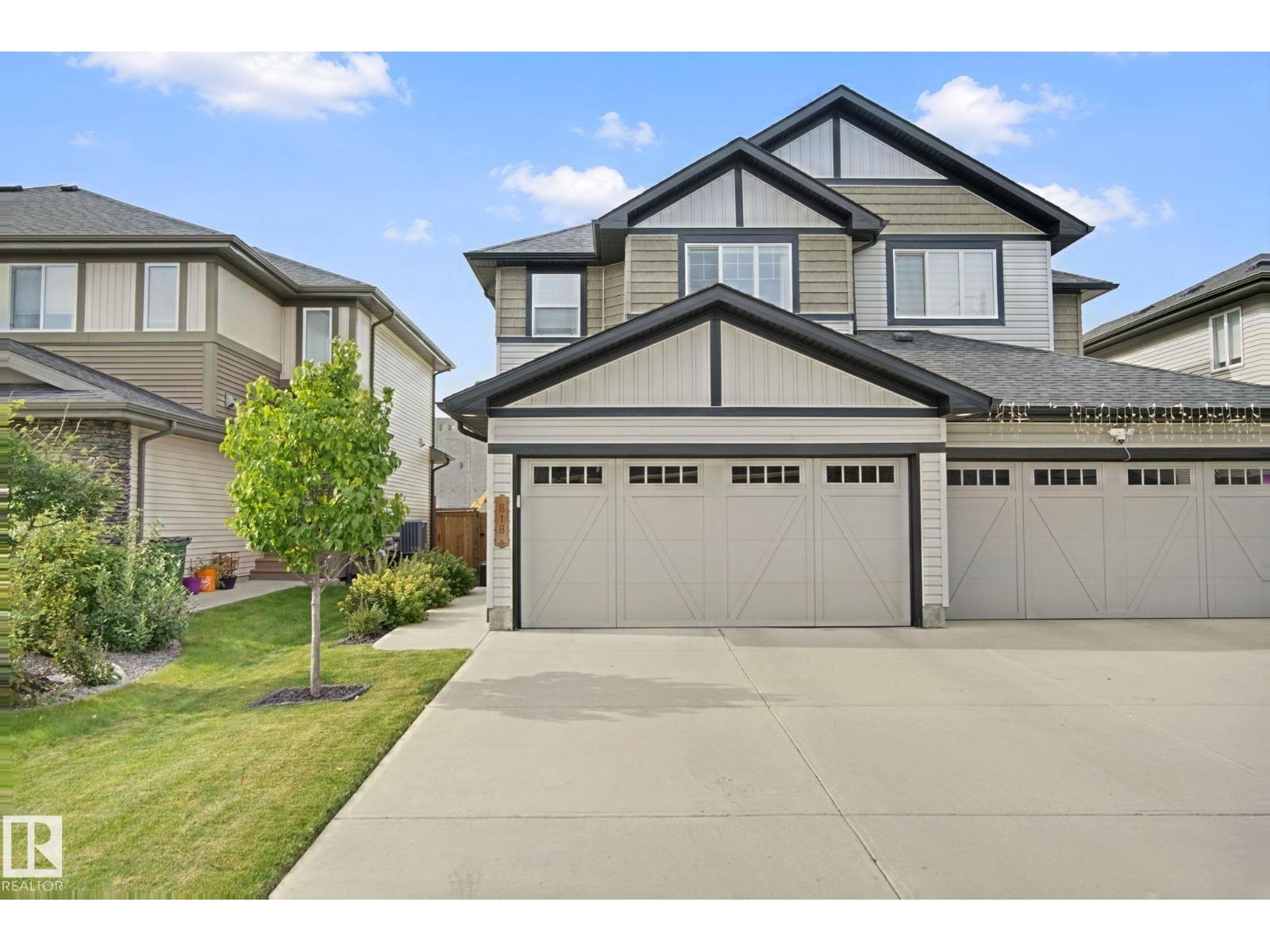 Photo of 818 Cavanagh HE SW, Edmonton