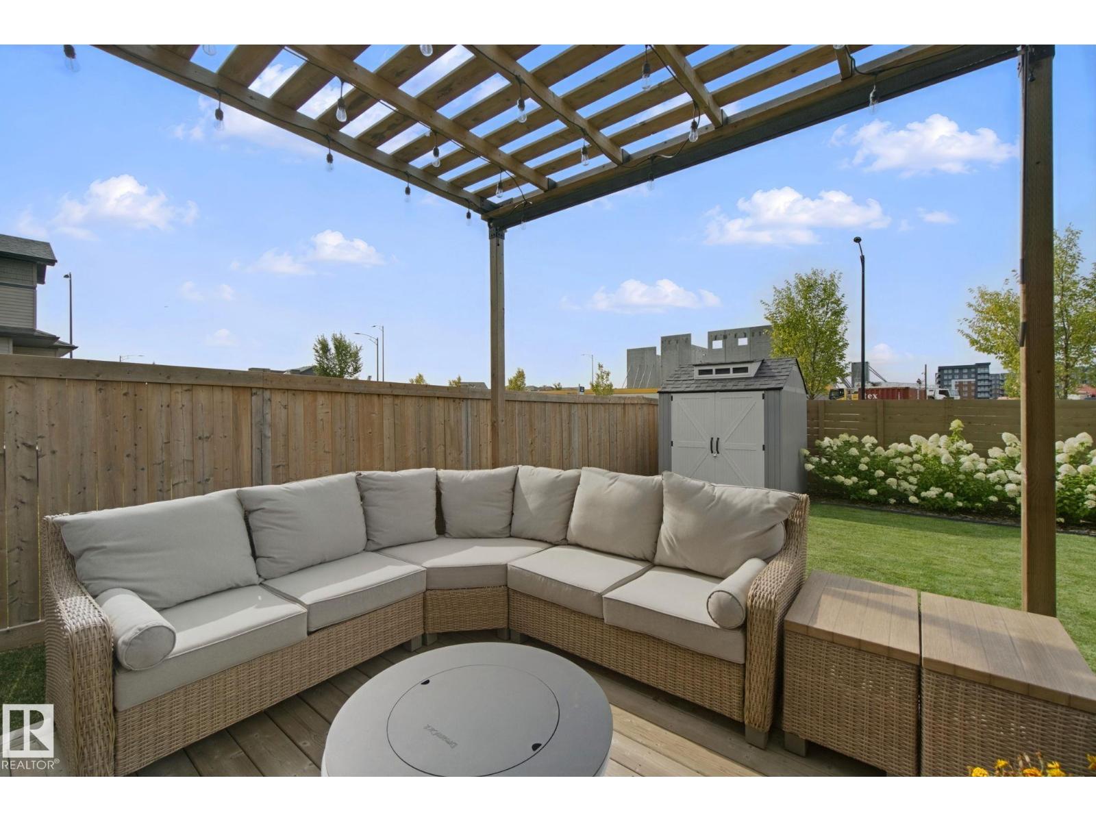 818 Cavanagh HE SW, Edmonton — photo 35