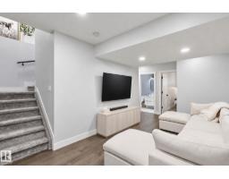 818 Cavanagh He Sw, Edmonton, AB T6W3Y1 Photo 23