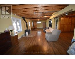 304 Mansel Hill Road, Whitewater Region, ON K0J1K0 Photo 13