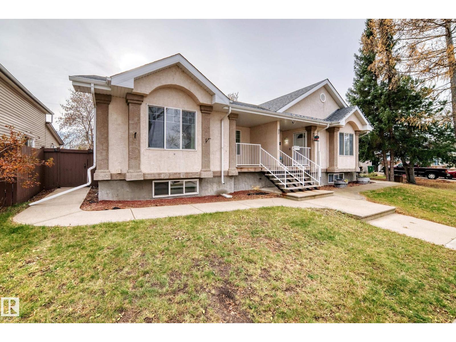 10015B 97 Avenue, photo 2