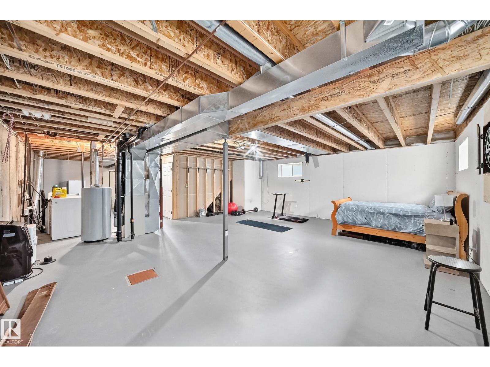 10015B 97 Avenue, photo 28