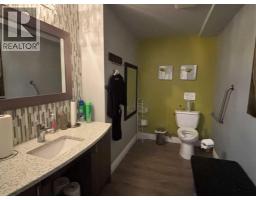123 Anywhere Avenue Nw, Calgary, AB T2K6J5 Photo 6