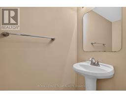 3 Chantilly Gate, Ottawa, ON K2S2B2 Photo 18