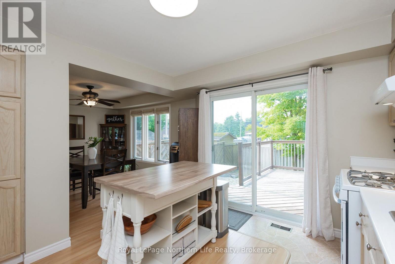 637 TACKABERRY DRIVE - 17