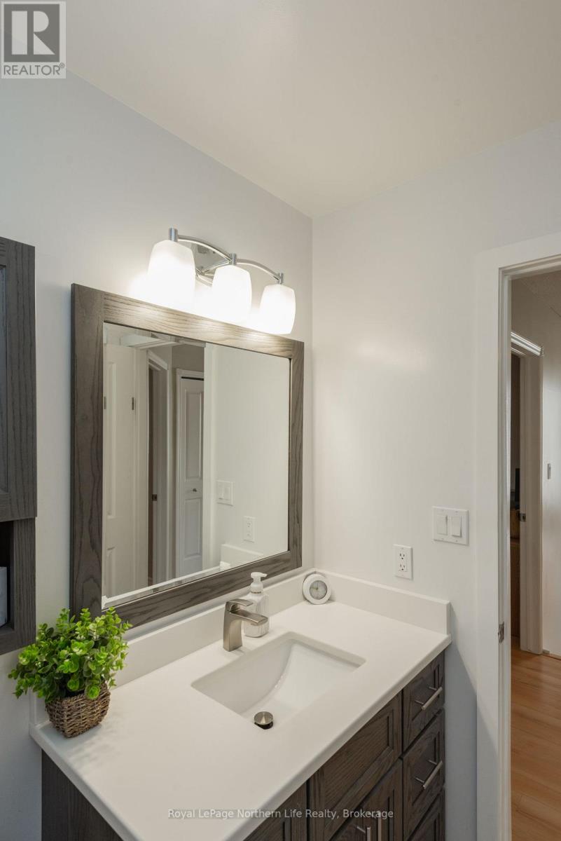 637 TACKABERRY DRIVE - 27