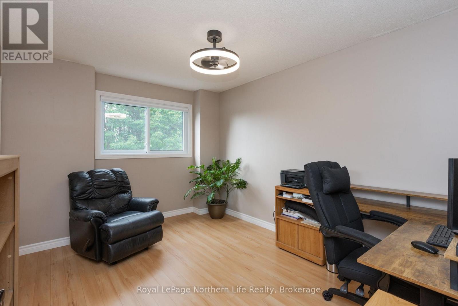 637 TACKABERRY DRIVE - 31