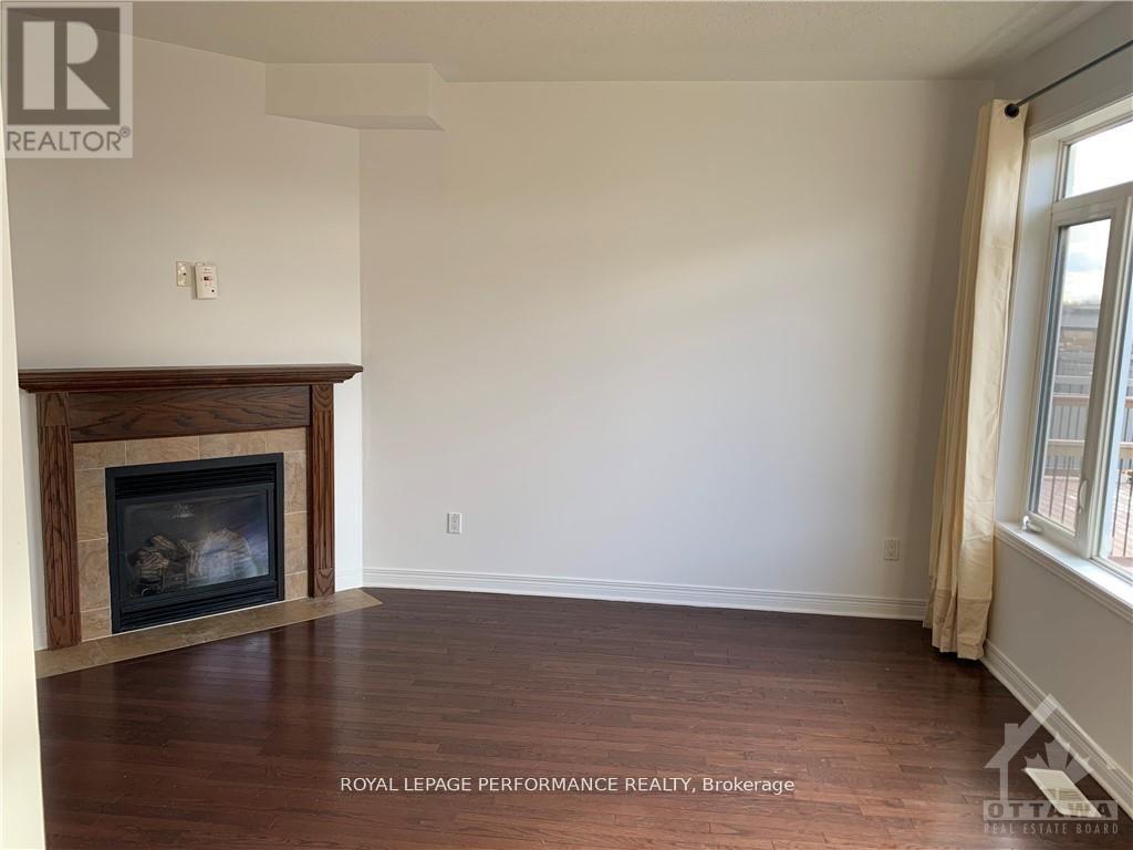 Condos for Rent in Ottawa – 368 ANTIGONISH AVENUE, Ottawa – By Peter Sagos - Image 6