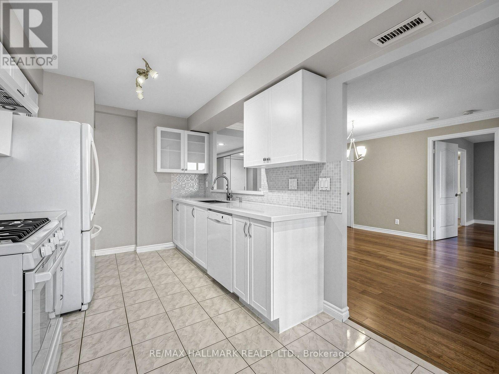 401- 265 Ridley Boulevard, Toronto, ON photo 18