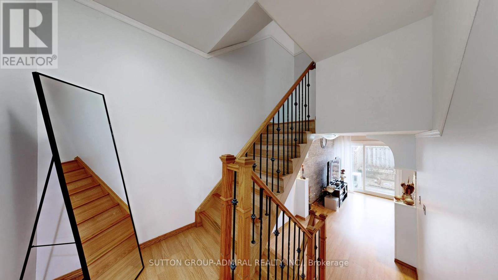 4 Dove Hawk Way, Toronto, ON photo 12