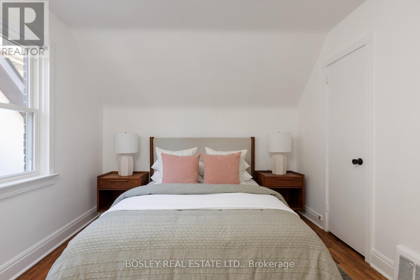 128 Leacrest Road, Toronto, ON photo 23