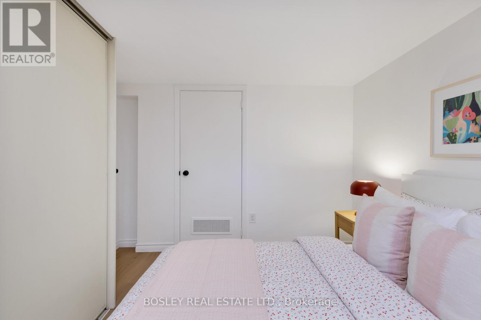 128 Leacrest Road, Toronto, ON photo 46